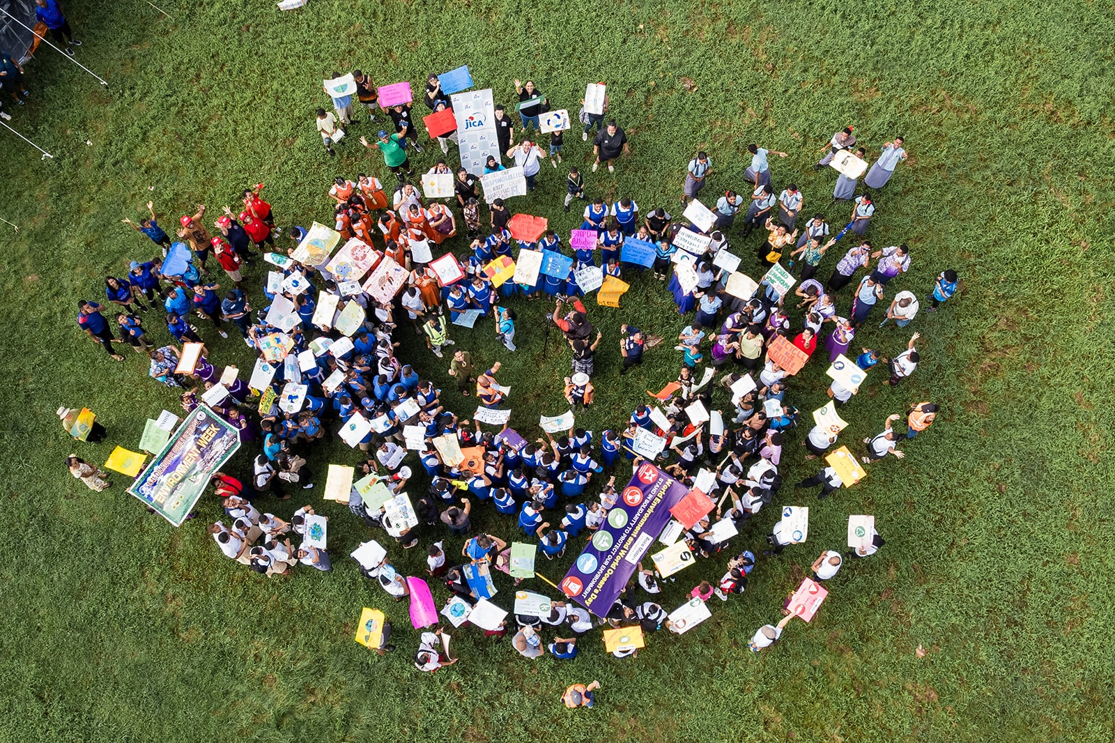 A Movement in Rising: Over 1,000 Fijians Join PRF’s Roadside Campaign to Mark World Environment Day and World Oceans Day