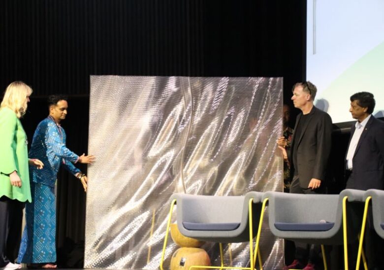 Pacific Recycling Foundation Receives Artwork from UNSW at Sydney Circular Economy Hotspot